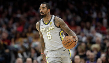 Ex-NBA star arrested in North Texas on family violence charge