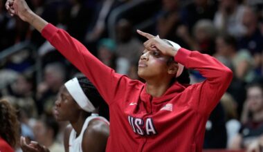 Angel Reese has 30 points and 10 rebounds to help the Dream rout the Sun 103-59 | Sports