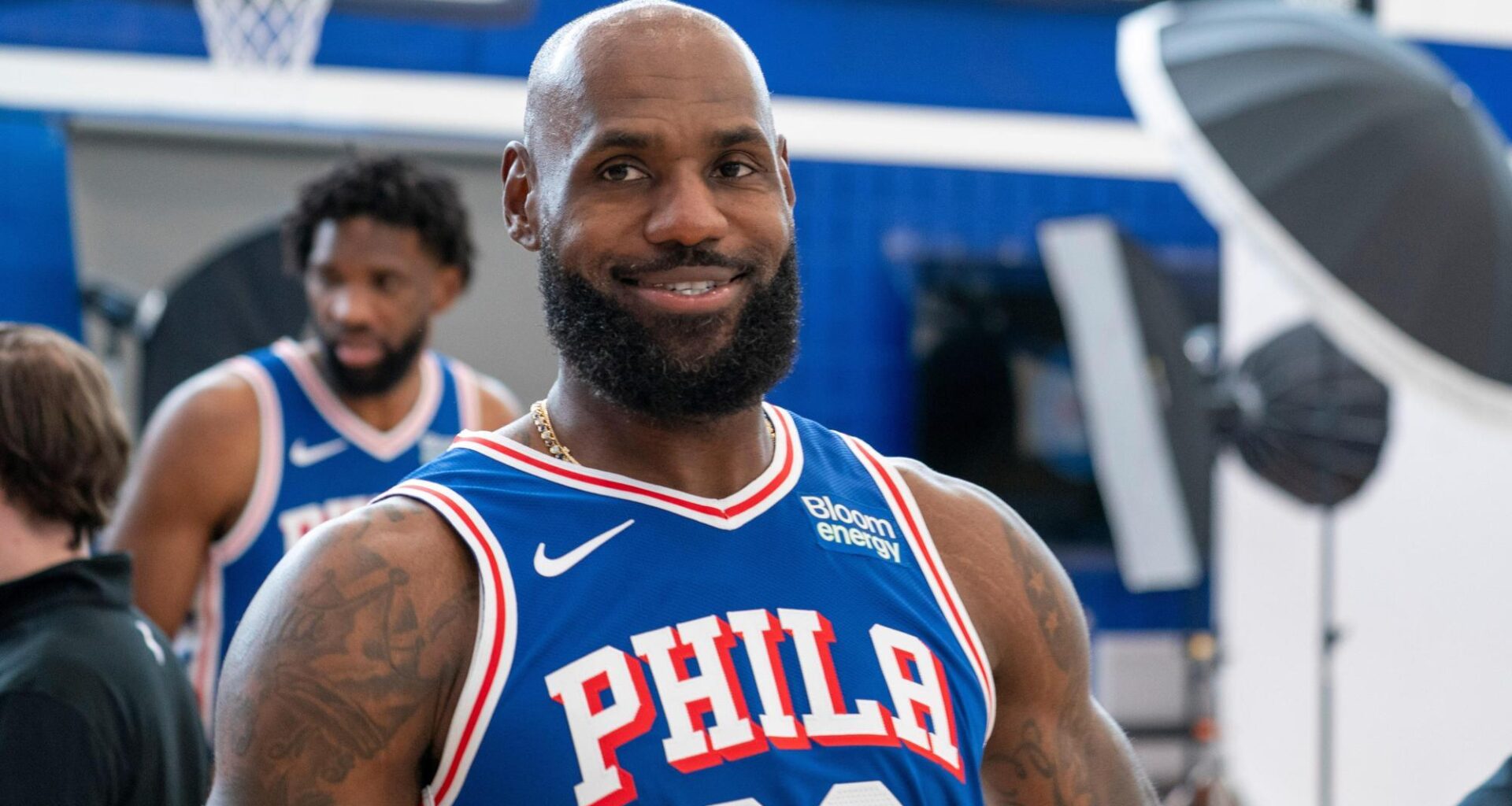No introductions needed as LeBron James arrives as a 76er