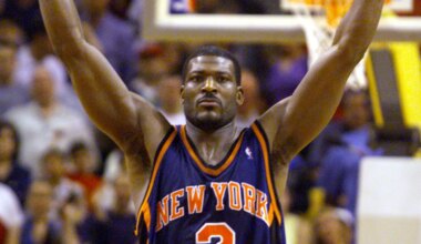 Hornets jersey history No. 2 Larry Johnson 1991-1996