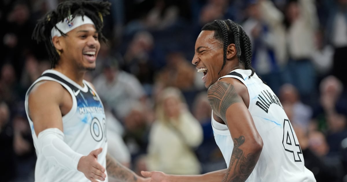 Report: Charlotte Hornets waiving recently acquired guard Rob Dillingham