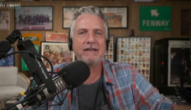 Bill Simmons demands Clippers let him out of season-ticket contract