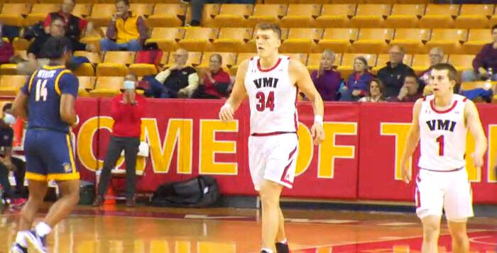 Former VMI standout Jake Stephens signs with Milwaukee Bucks
