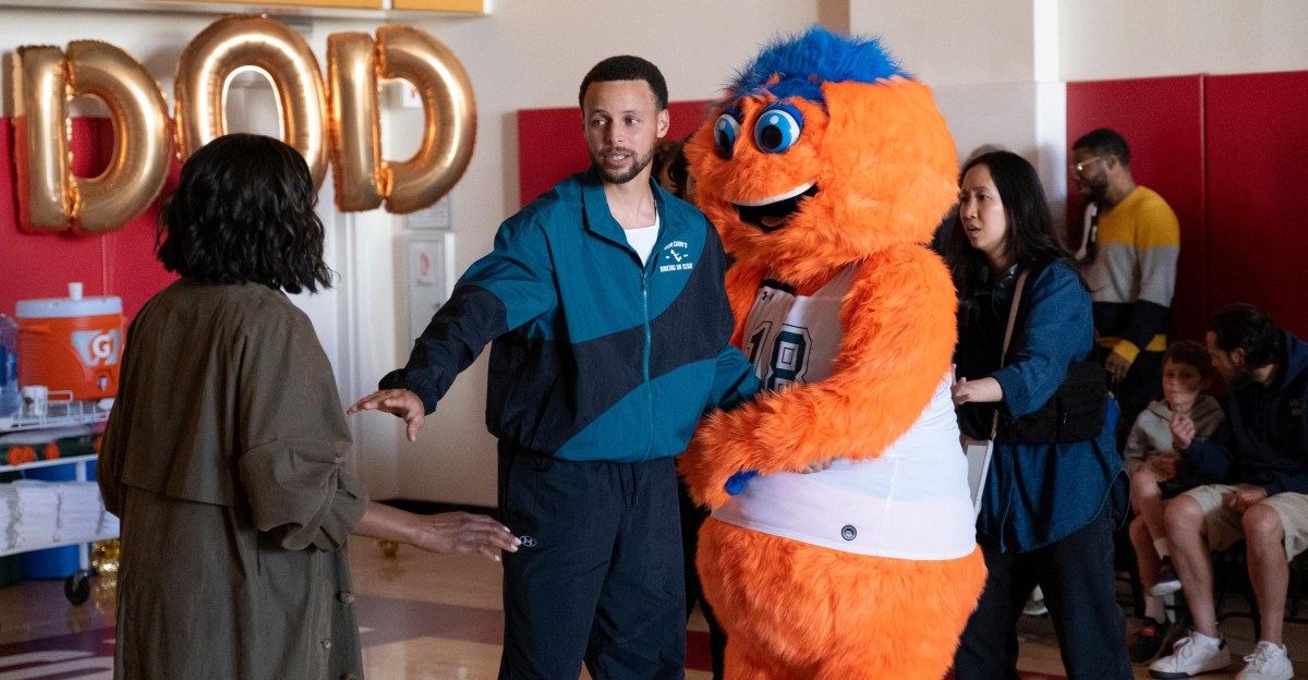 Steph Curry could be next NBA-er to host SNL after Jalen Brunson