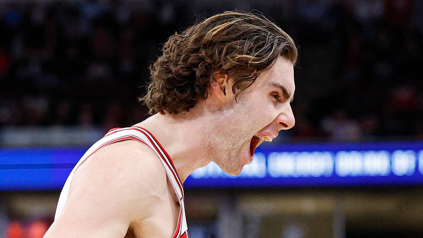 Preseason Game 1: Suns at Bulls (7:00 CT) – Lineups, Tre Jones Hits Injury Report, More