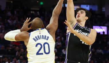 Kings center Maxime Raynaud taken off court in wheelchair after going down with right knee injury