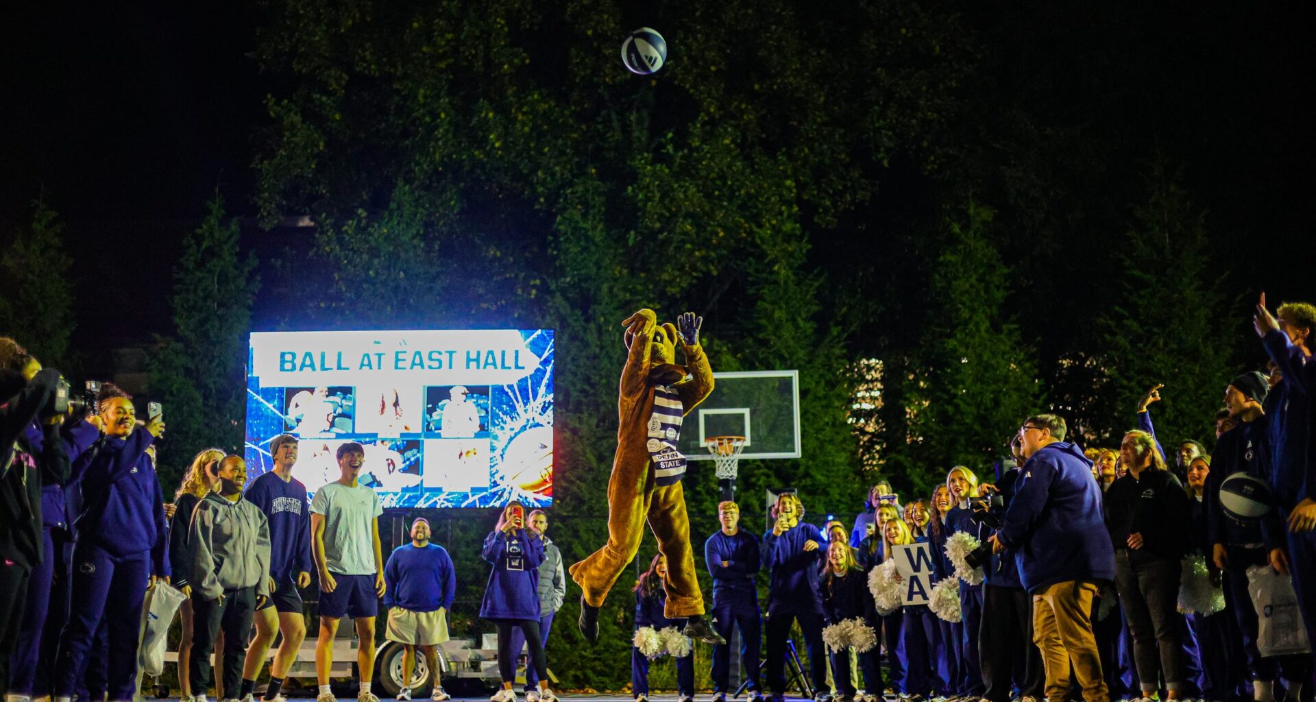 [Photo Story] Penn State Basketball Teams Host 2026 'Ball At East Hall' Event