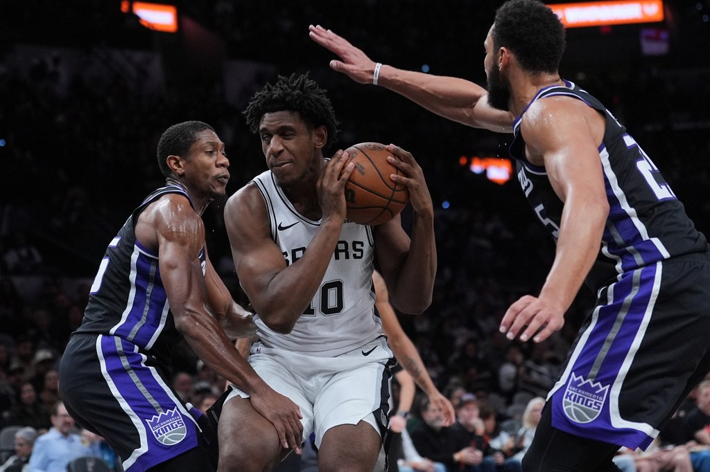 Update on former UConn stars in the NBA as the regular season begins