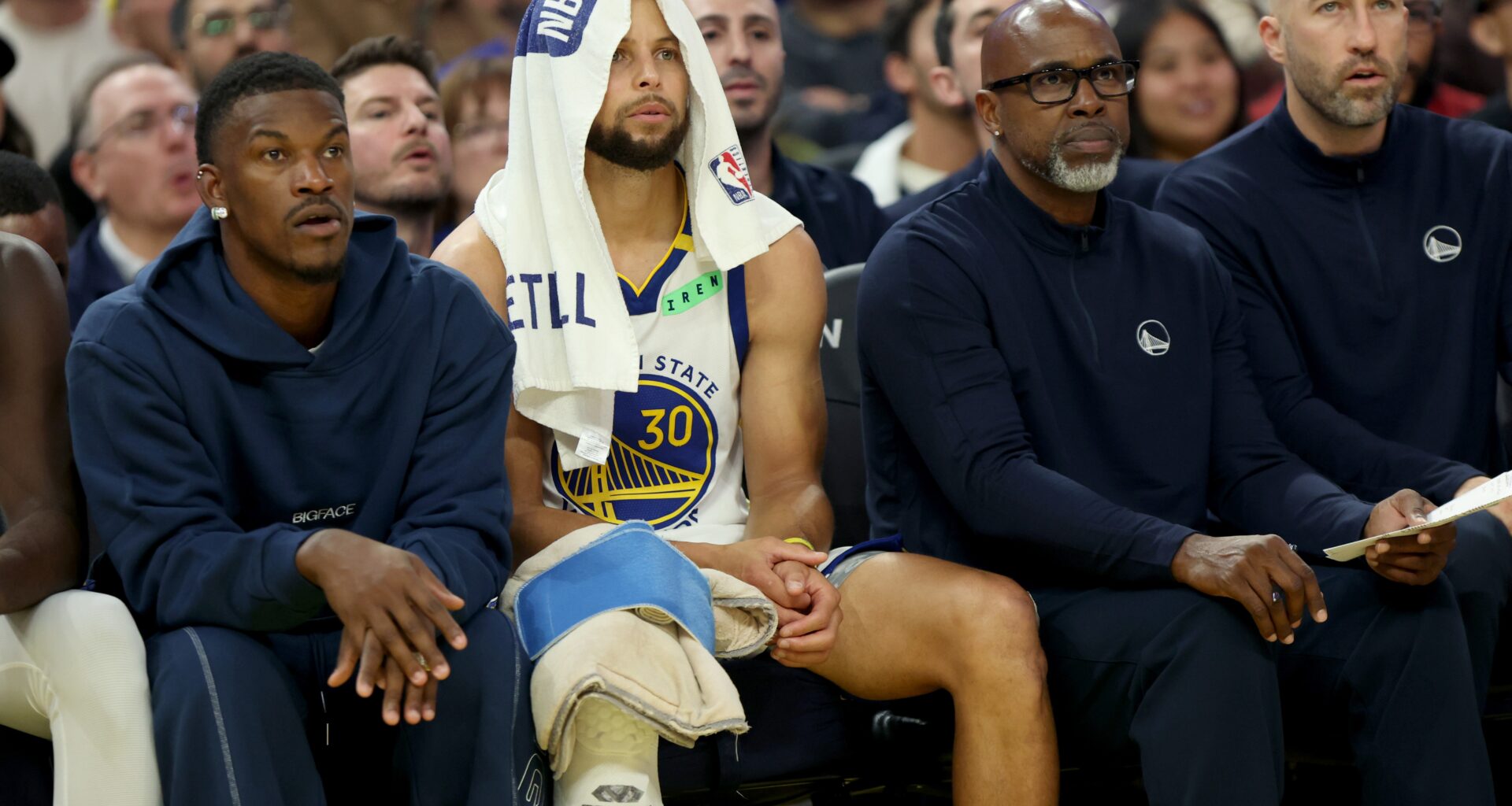 Warriors-Grizzlies: Golden State collapses in 4th quarter