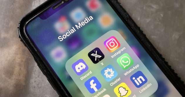 Can a person’s teenage social media posts define their career? Fired Trail Blazers announcer asks for another chance – Deseret News