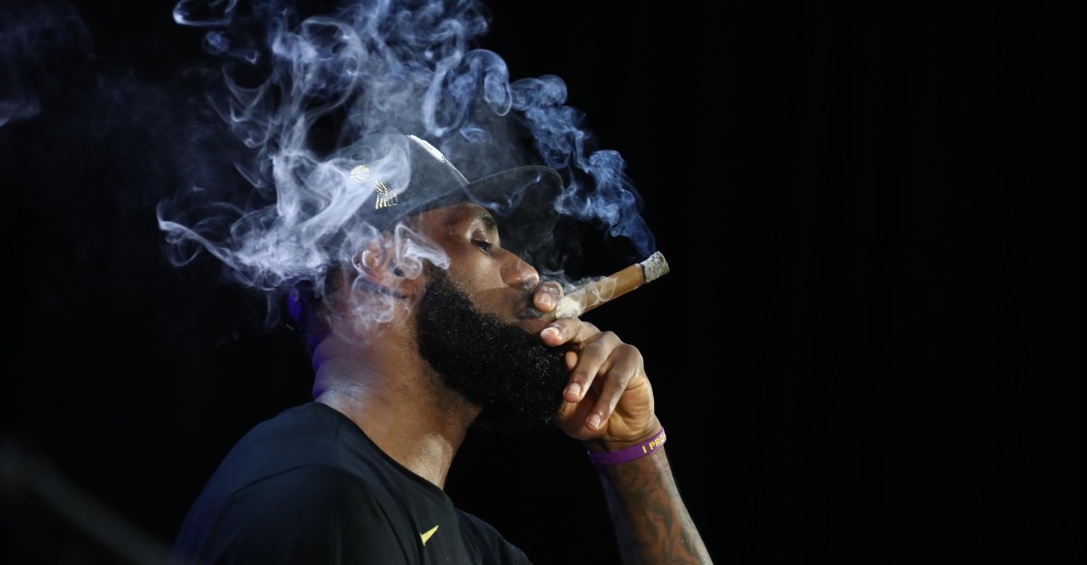 LeBron James says it still bothers him Lakers didn’t get a parade for 2020 championship
