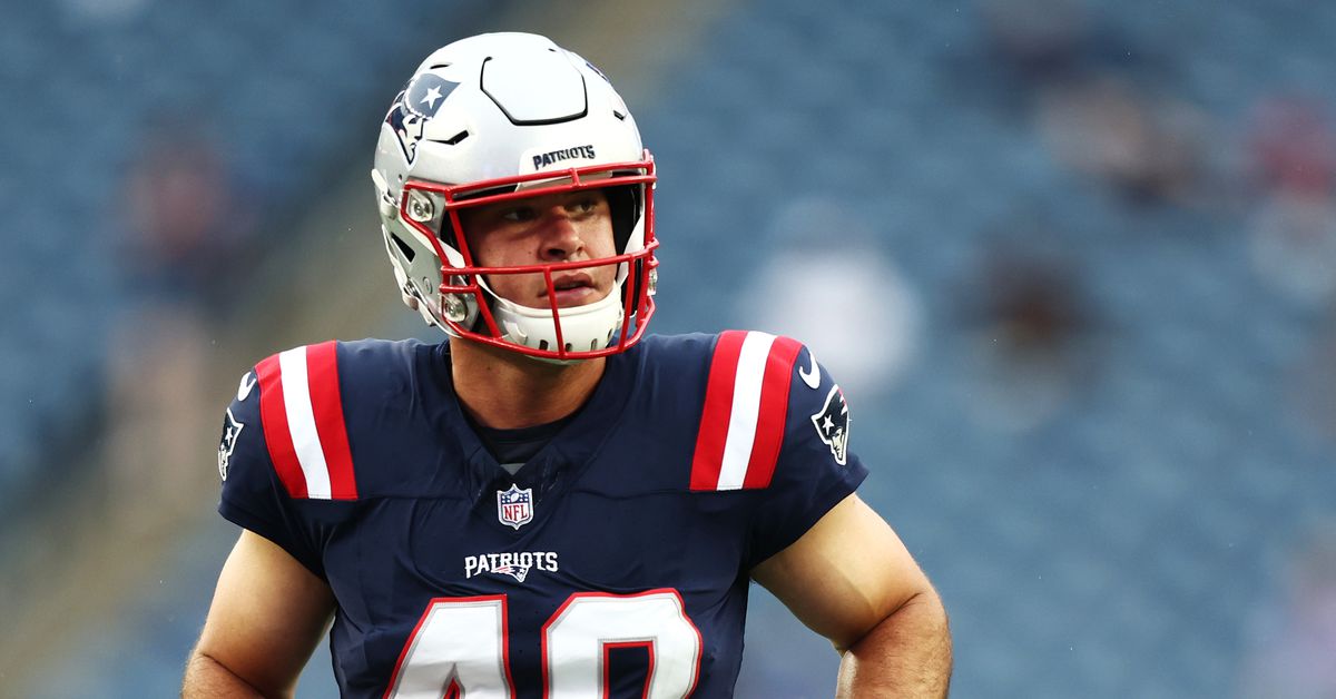 What releasing Joe Cardona means for the Patriots