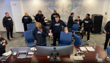 Detroit Lions war room sends message with matching hoodies