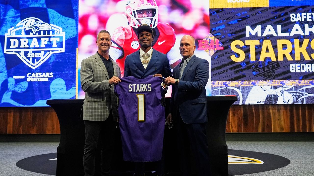 Ravens boost defense early, then add intrigue by picking a 6th-round kicker in the NFL draft