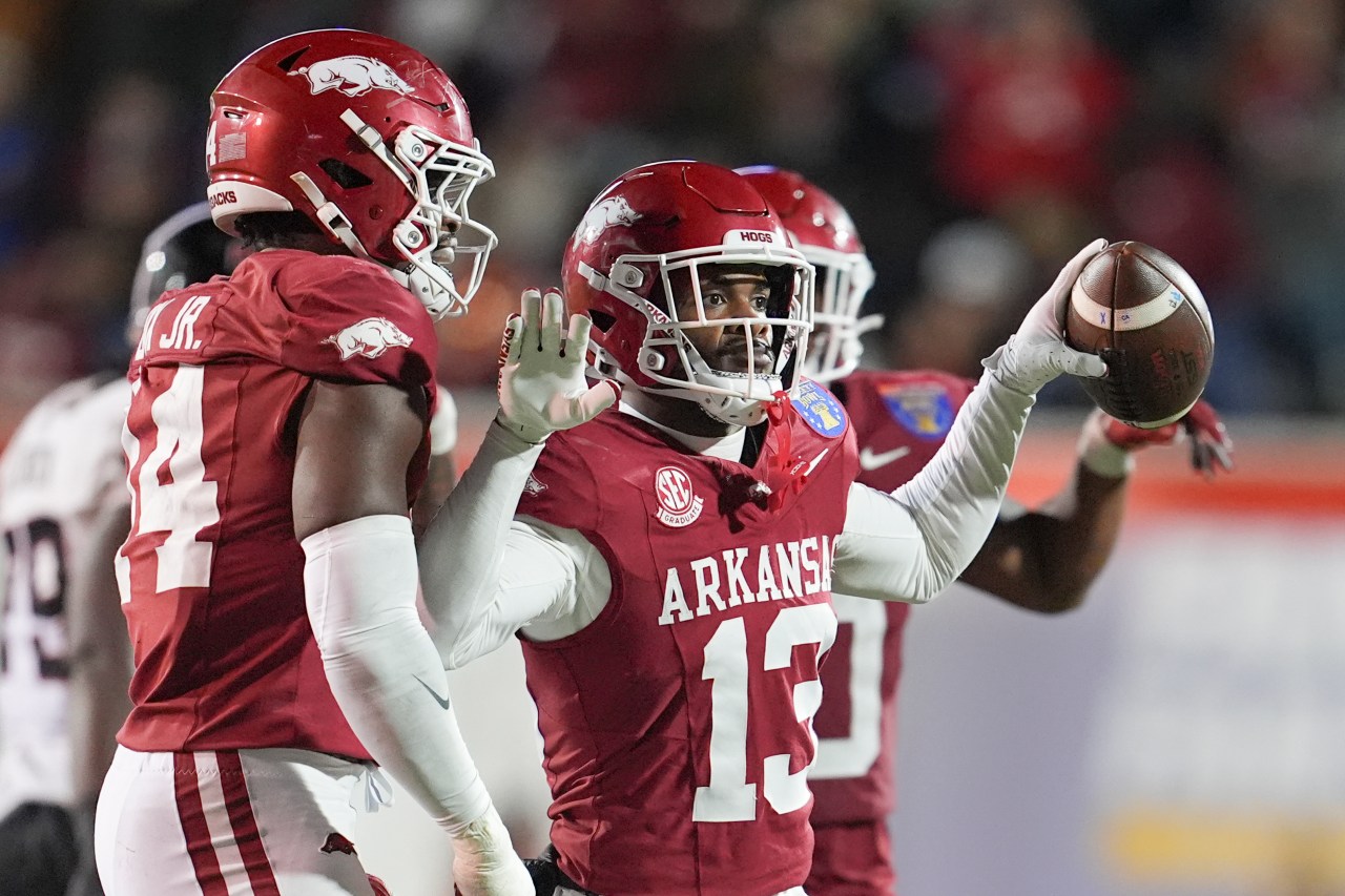 Football players from Arkansas colleges that will move on to the NFL