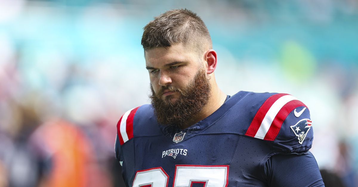 Jake Andrews among three ex-Patriots claimed off waivers