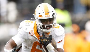 Dallas Cowboys draft: Best available players for Day 3 of NFL draft