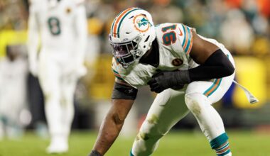 Former Miami Dolphins edge rusher Emmanuel Ogbah find in-state home as 2025 NFL free agent