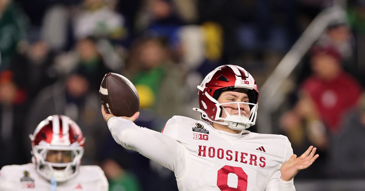 49ers news: CJ West and Kurtis Rourke named sleepers of the NFL Draft