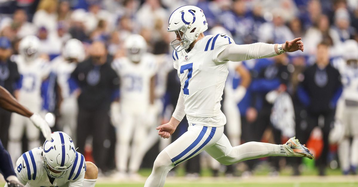 The Washington Commanders Replace Kicker Zane Gonzalez with Matt Gay