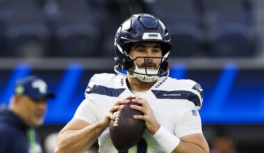 Seattle Seahawks trading QB Sam Howell to Minnesota Vikings