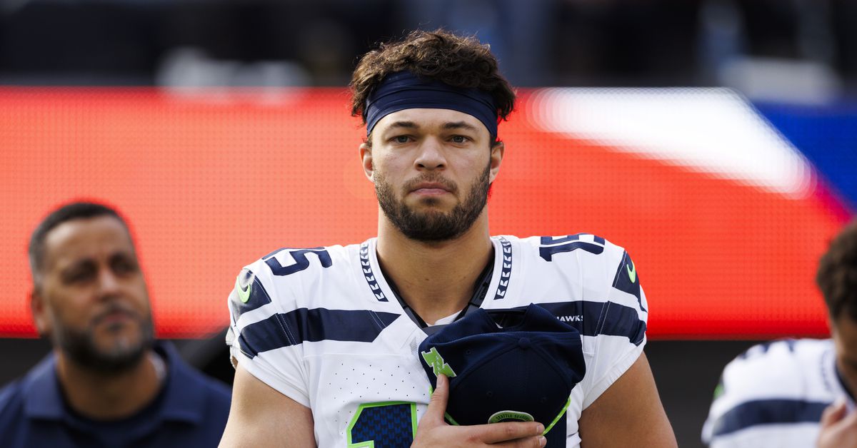 Seattle Seahawks waive 4 players to make room for undrafted free agents