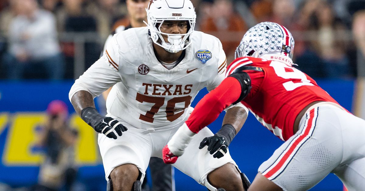 Five things to know about new Saints tackle Kelvin Banks Jr.