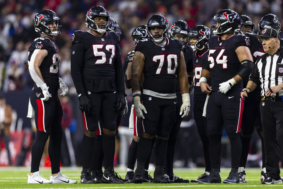 AFC Wild Card Playoffs: Los Angeles Chargers v Houston Texans