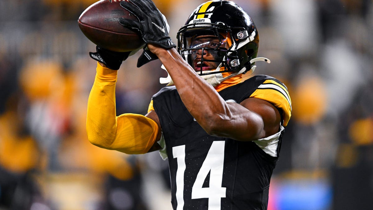 What NFL playoff games are on today? Wild Card Saturday schedule