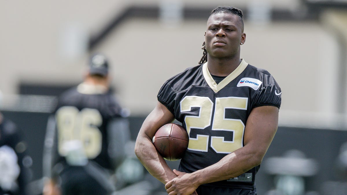 Saints running back Kendre Miller chooses new jersey number for 2025