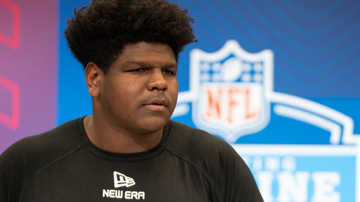 What grades did Commanders receive for Josh Conerly Jr?