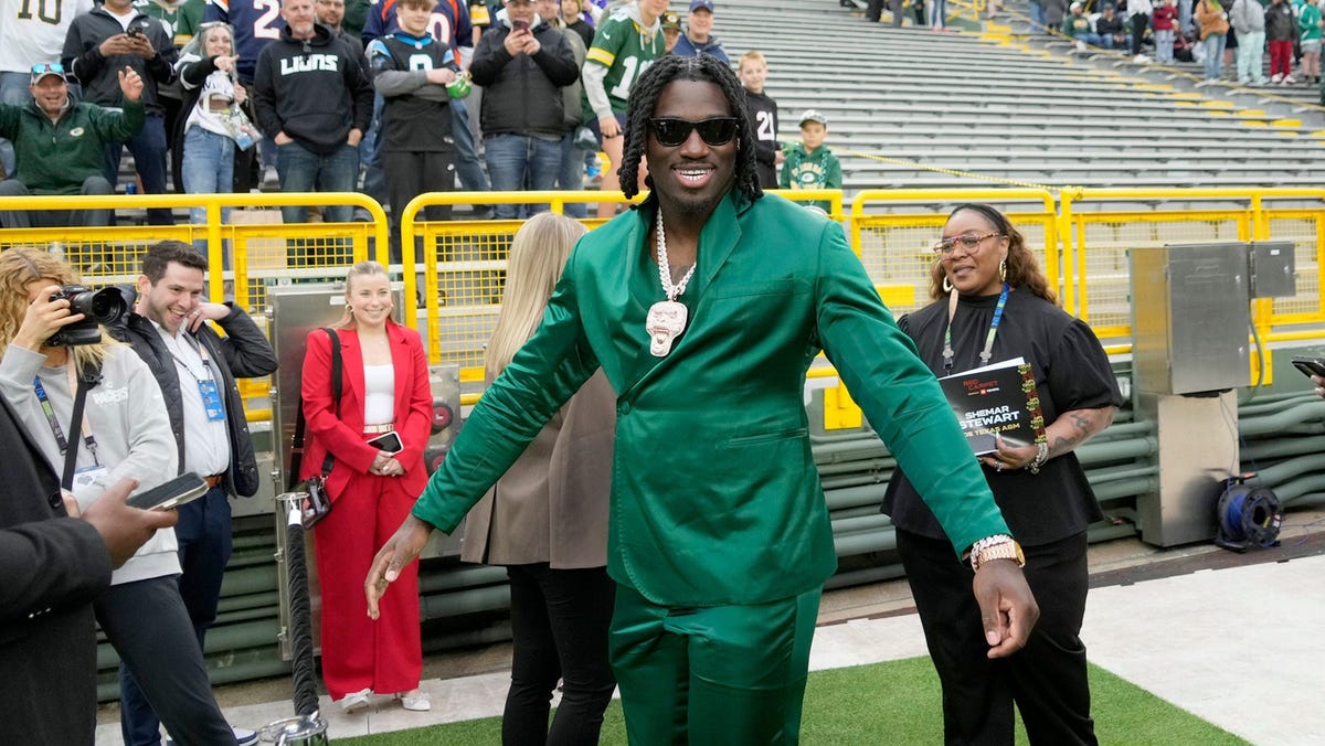 NFL draft 2025 expert grades for Bengals pick of Shemar Stewart