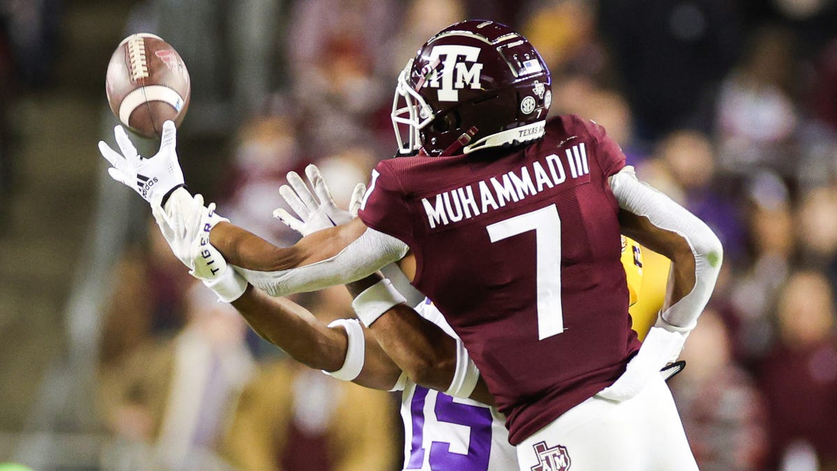 Panthers signing Texas A&M WR Muhsin "Moose" Muhammad III
