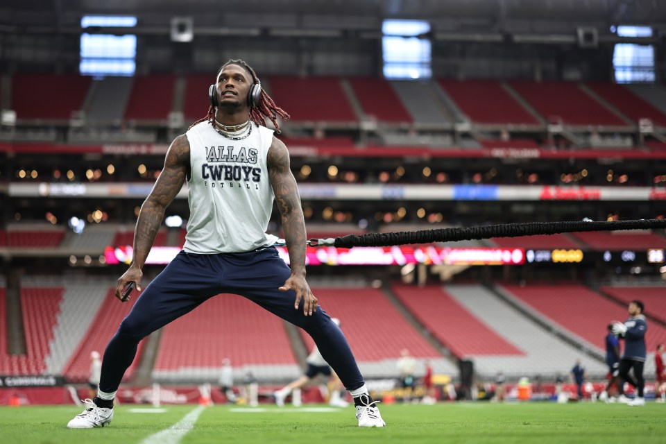 CeeDee Lamb #88 of the Dallas Cowboys warming up before a game.