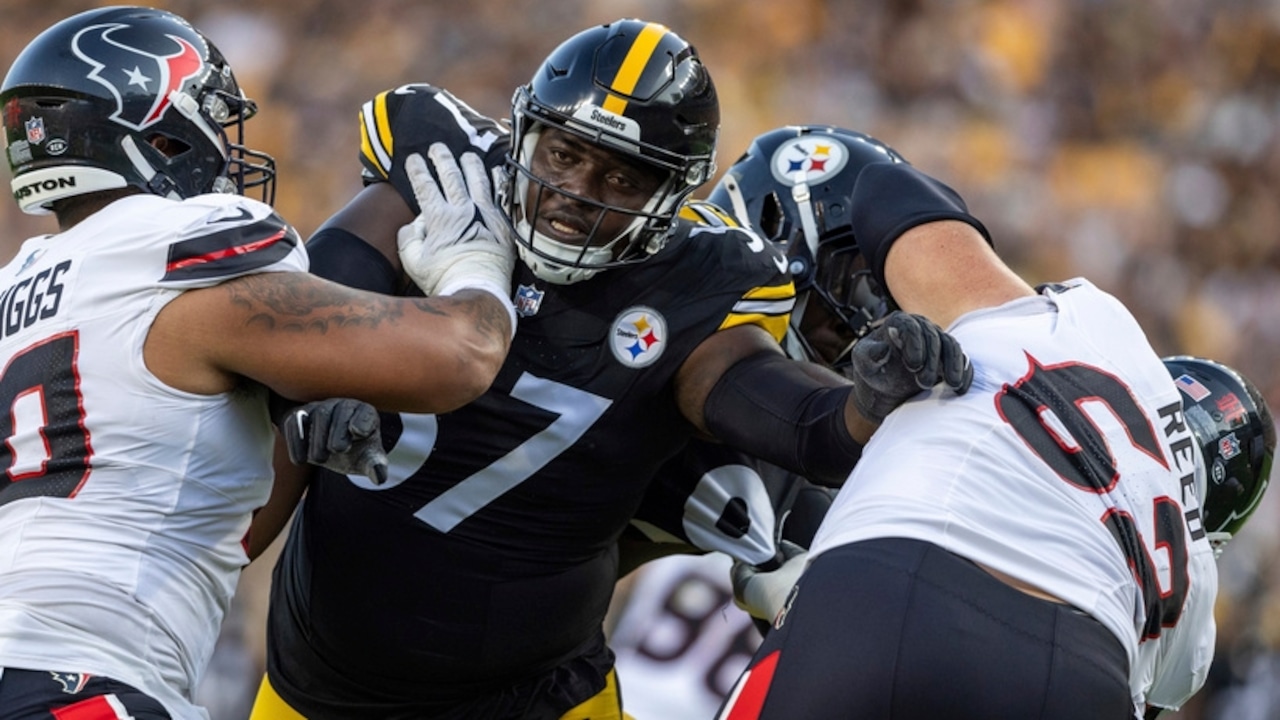 Pittsburgh Steelers release defensive tackle Montravius Adams
