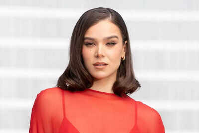 Hailee Steinfeld's awkward refusal to compliment the Kansas City Chiefs stirs up heated debate among NFL fans