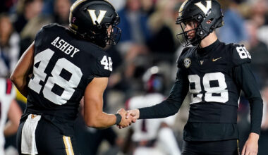 Patriots reach for long snapper in seventh round – NBC Sports Boston