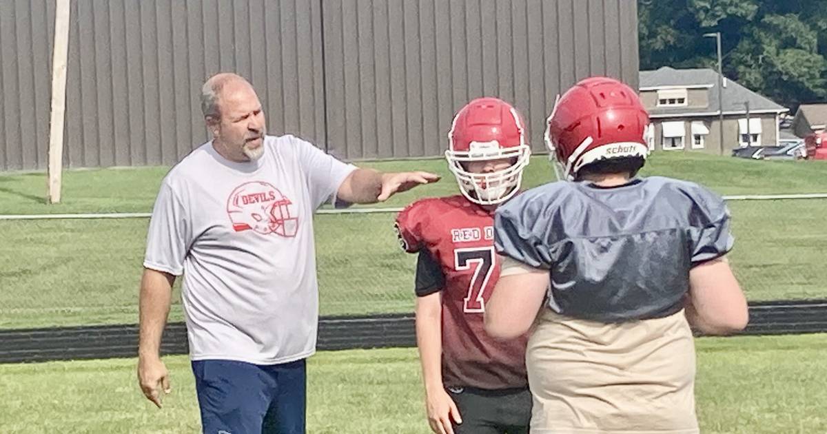 Nick Sterling hired as head football coach at Hall, aims to bring back Red Devils tradition – Shaw Local