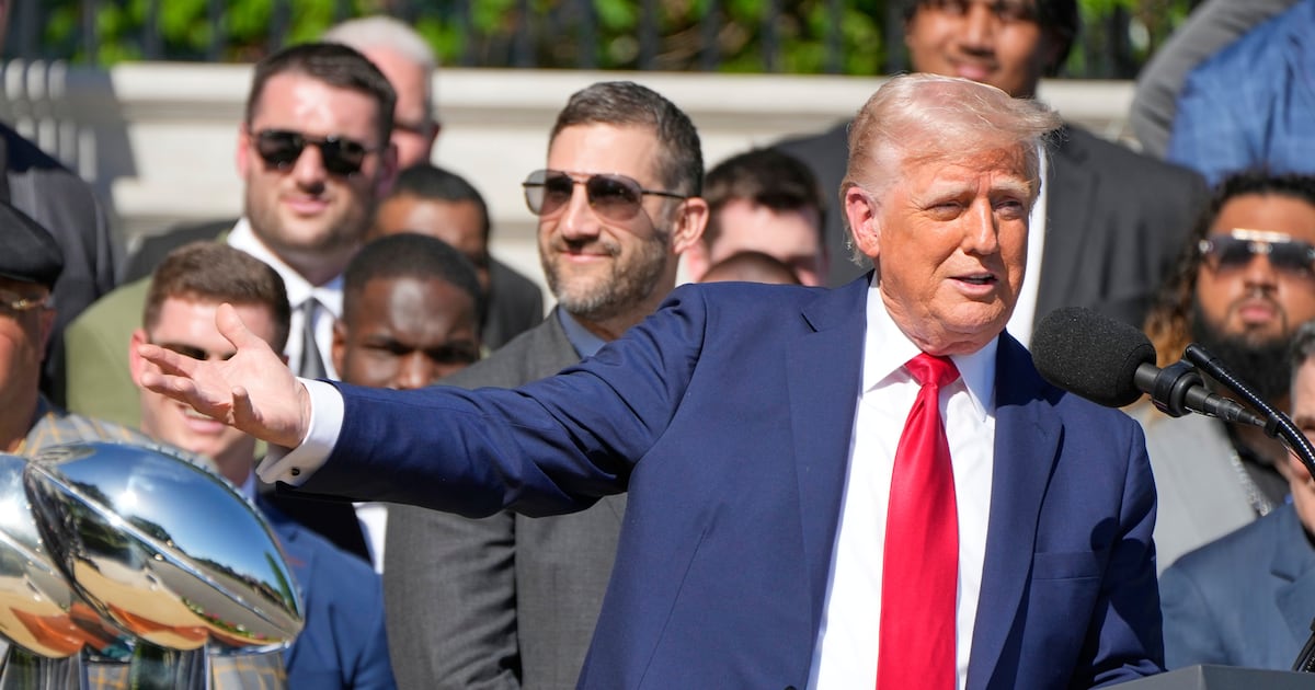 What happened at the Eagles' White House visit with Trump – Deseret News