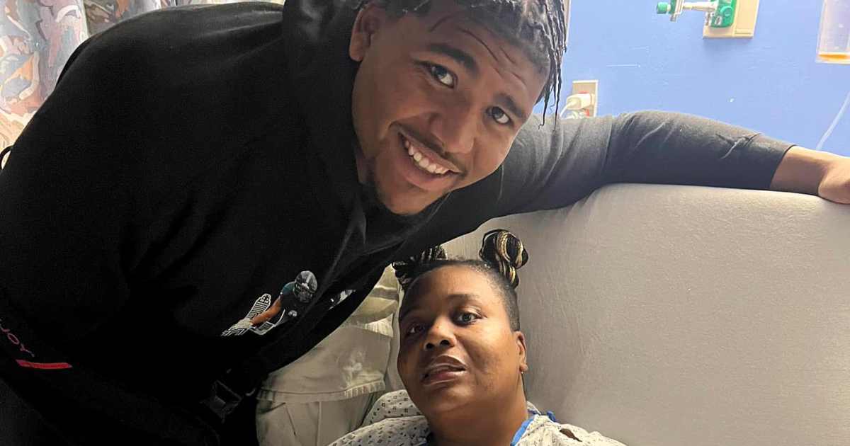 NFL Draft Pick Derrick Harmon’s Mom Dies After His 1st Round Selection