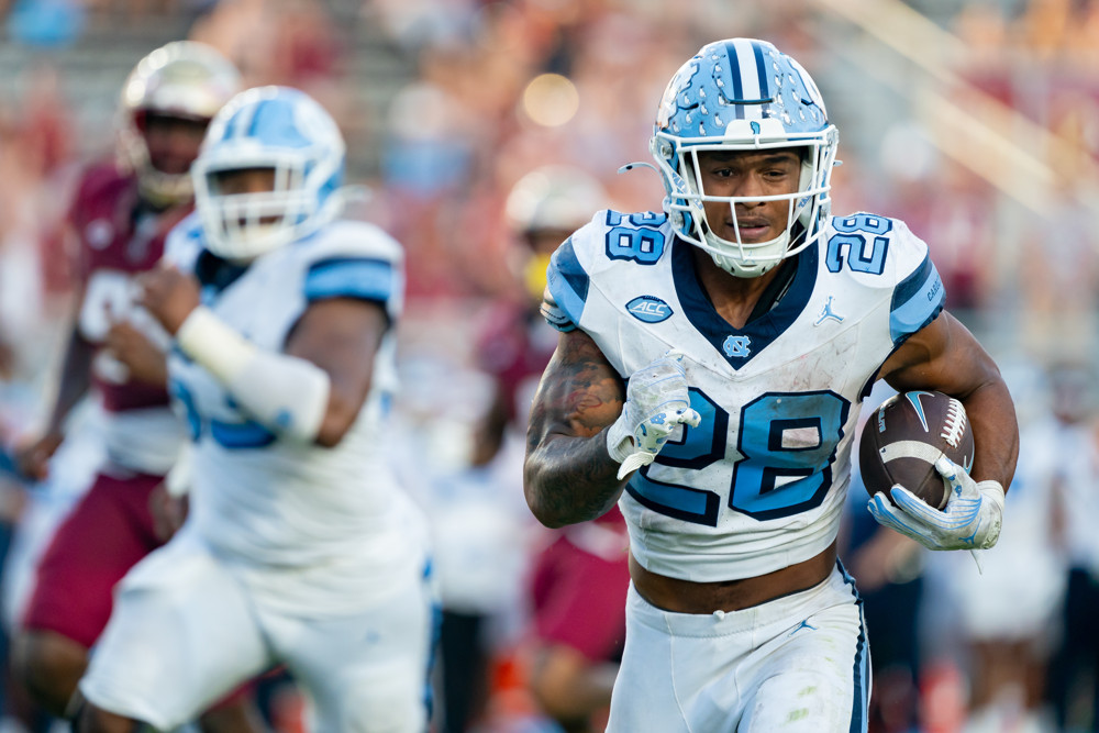 TALLAHASSEE, FL - NOVEMBER 02: North Carolina Tar Heels running back Omarion Hampton (28) rushes for a touchdown during a college football game between the North Carolina Tar Heels and Florida State Seminoles on November 2nd, 2024 at Doak Campbell in Tallahassee, FL. (Photo by Chris Leduc/Icon Sportswire)