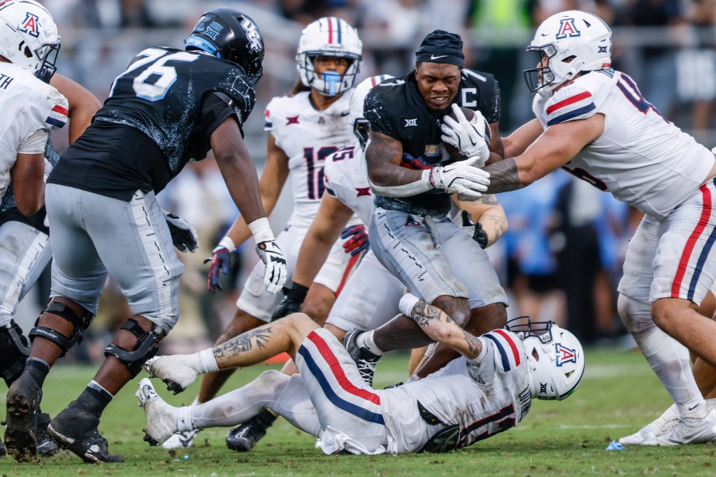 Broncos trade back twice, up once in wild Day 2 of NFL draft