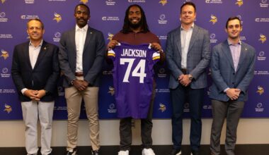 Donovan Jackson Relishes 1st Day on Job with Vikings