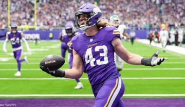 Vikings signing LB Andrew Van Ginkel to one-year, $23 million extension
