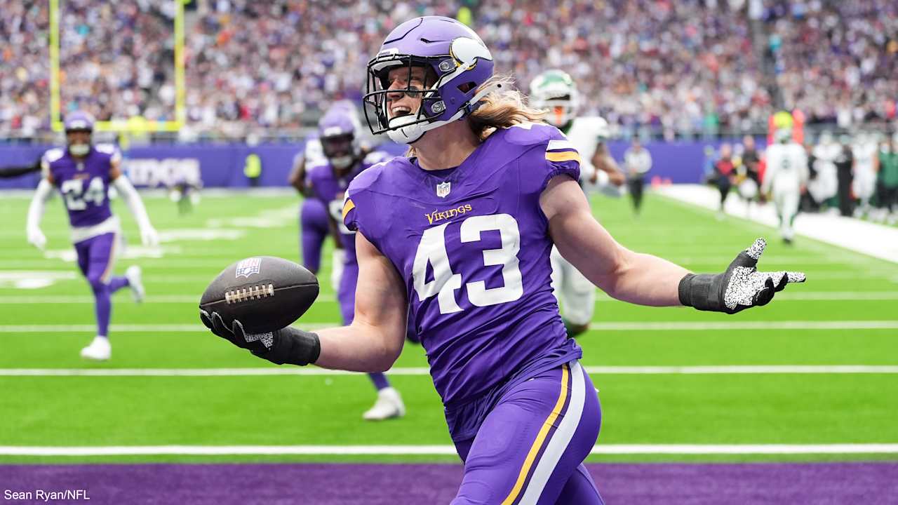 Vikings signing LB Andrew Van Ginkel to one-year, $23 million extension