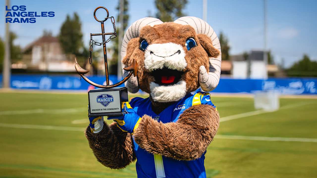 Los Angeles Rams mascot Rampage awarded with NFL 'Anchor in the Community' Award