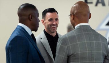 Kyle Smith explains draft buckets, Falcons' first-round trade