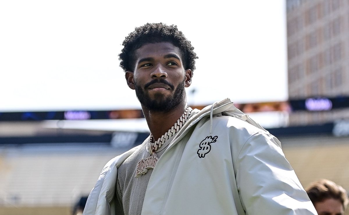 Anonymous Buffaloes alumni drops harsh 4-word message about Shedeur Sanders, Travis Hunter before NFL Draft