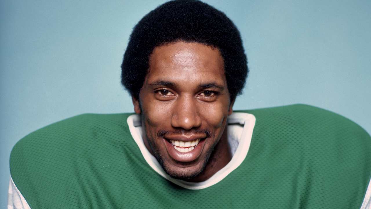 Jerry Robinson celebrates Jihaad Campbell being drafted in the first round by the Eagles