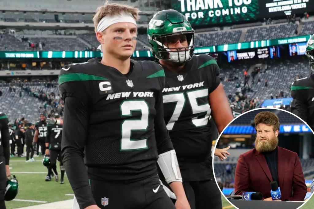 Ryan Fitzpatrick urges Zach Wilson to reconsider jersey decision